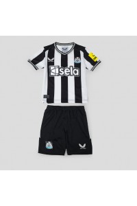 Newcastle United Babytruitje Thuis tenue Kind 2023-24 Korte Mouw (+ Korte broeken)